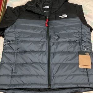 NWT The North Face Synthetic Jacket Medium